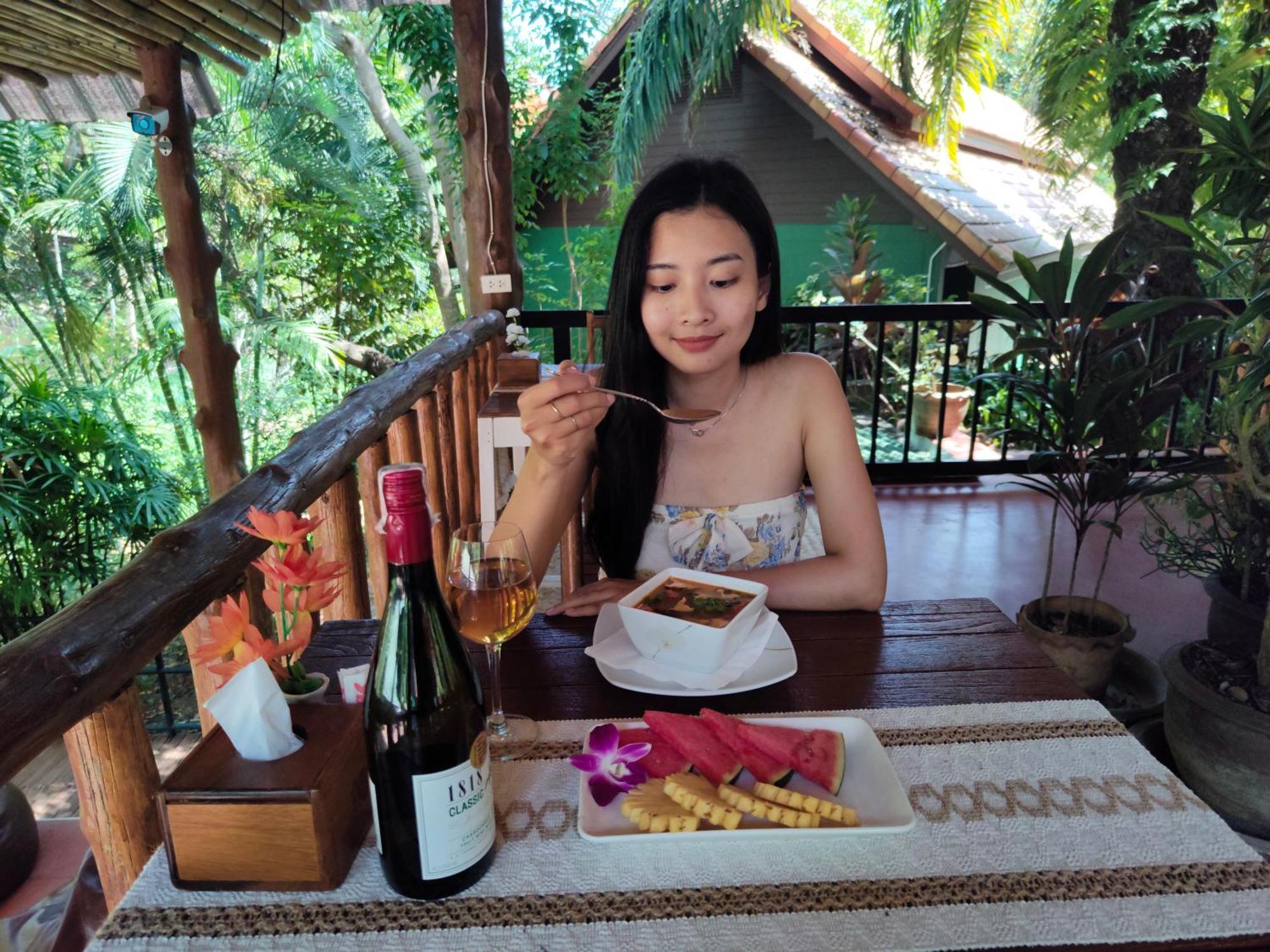 Phuket Jungle Experience Resort Karon Exteriör bild
