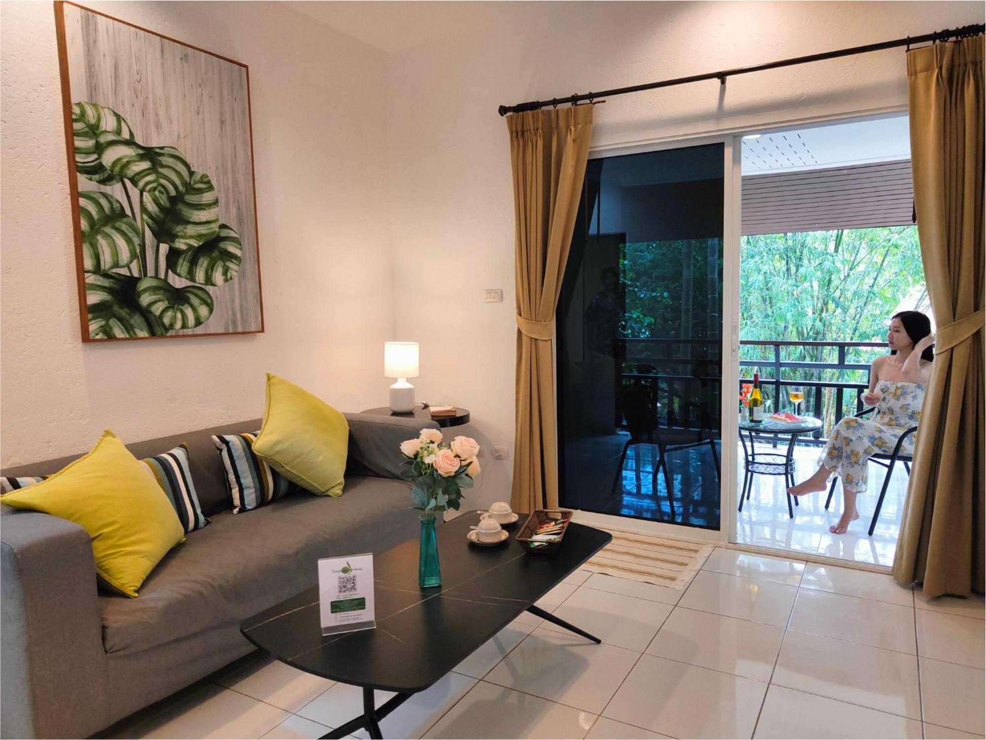 Phuket Jungle Experience Resort Karon Exteriör bild