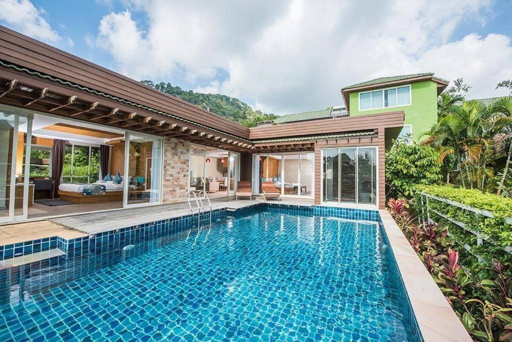 Phuket Jungle Experience Resort Karon Exteriör bild