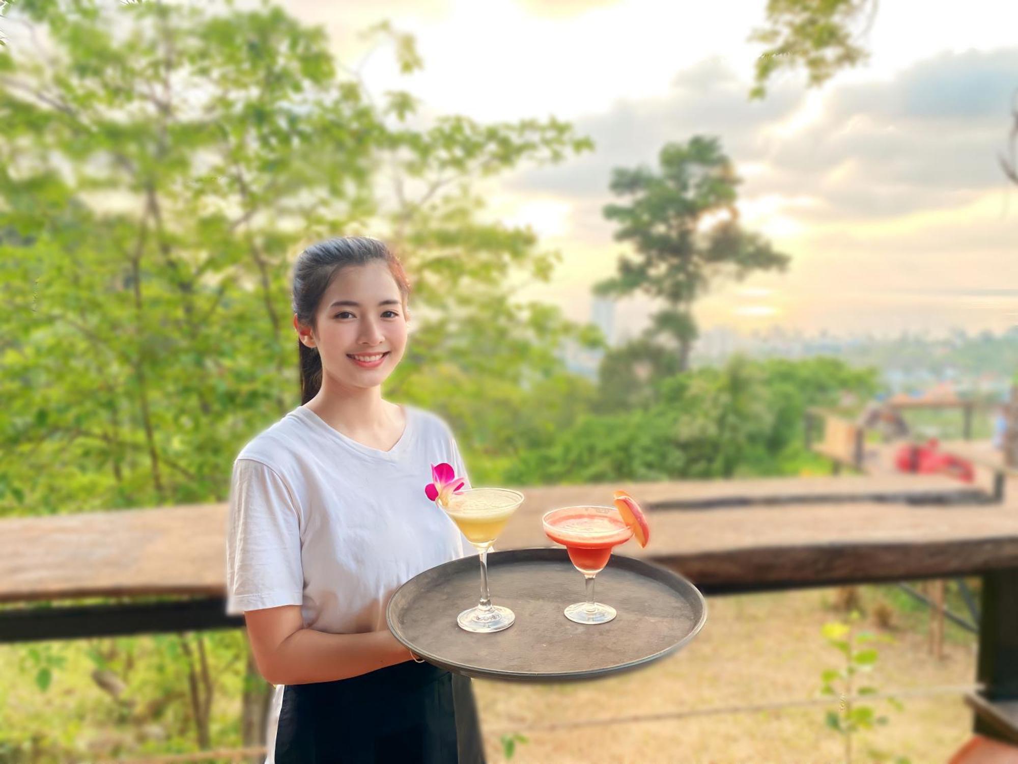 Phuket Jungle Experience Resort Karon Exteriör bild